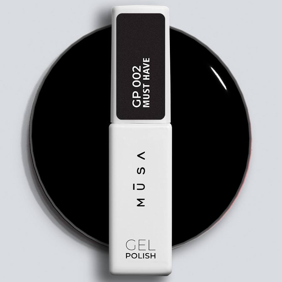 Gel Polish Semipermanente Negro Intenso GP002 de la línea MUST HAVE, diseñado para una cobertura perfecta y un brillo duradero
