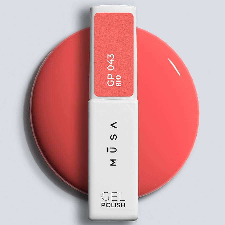 Esmalte semipermanente NARANJA INTENSO FLÚOR de la colección Rio, con alta pigmentación y brillo duradero.