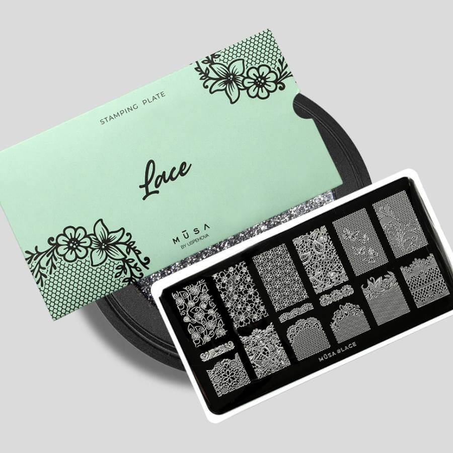 laca Stamping Lace de MŪSA NAILS SPAIN para nail art, ideal para diseños de encaje y elegantes