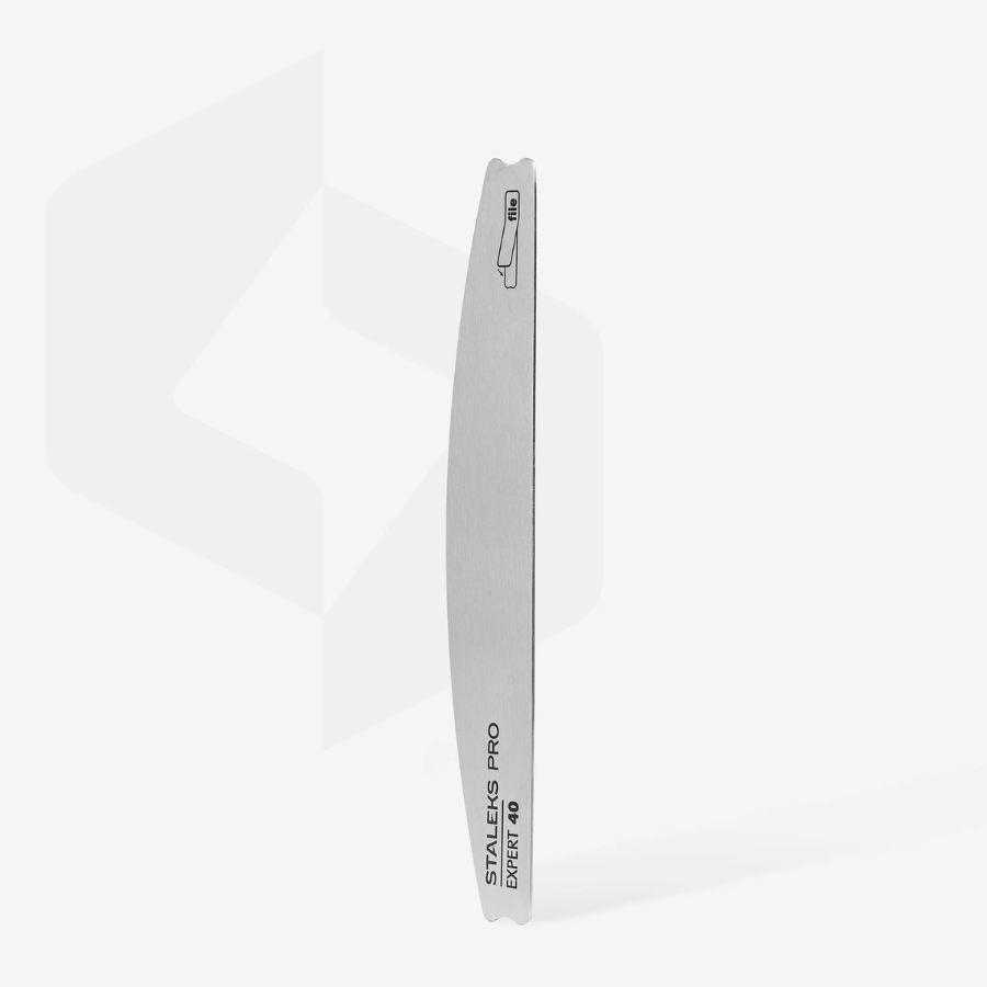 Base Metal Media Luna Staleks EXPERT 40, acero inoxidable, esterilizable, para limas adhesivas