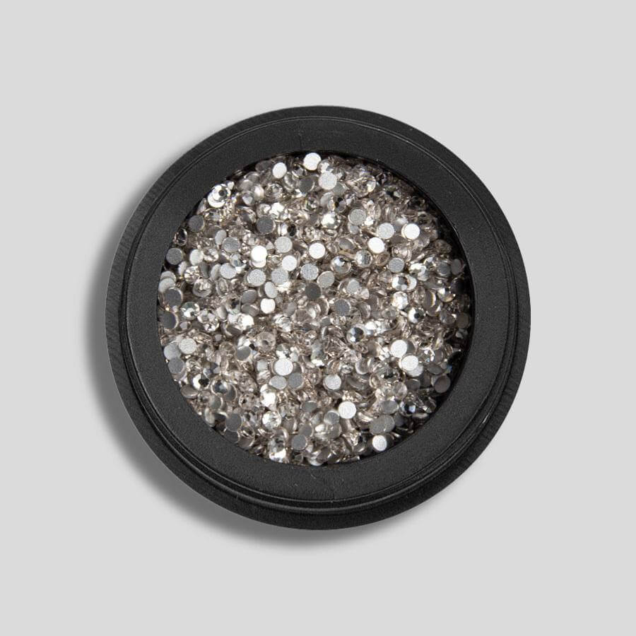 Strass Silver 1.9 mm en color plata para decoración de uñas y nail art.