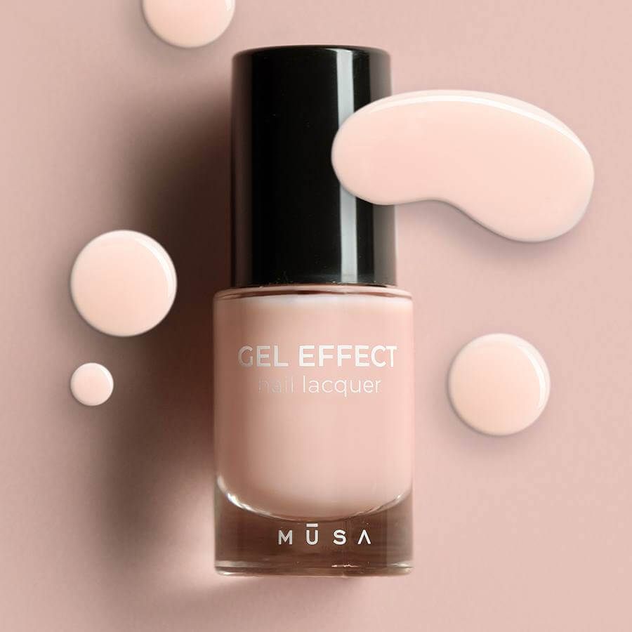 Esmalte Gel Effect 14 - Rosa Pálido de Musa Nails en botella de 8 ml, mostrando su delicado color rosa claro.