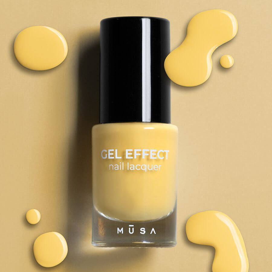 Esmalte Efecto Gel 40 - Amarillo Vainilla con brillo intenso y secado rápido