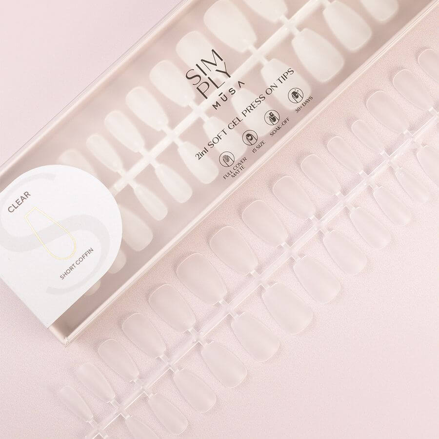 Tips Soft Gel Press On Clear Coffin Corta, una opción moderna y personalizable para manicuras duraderas y profesionales.