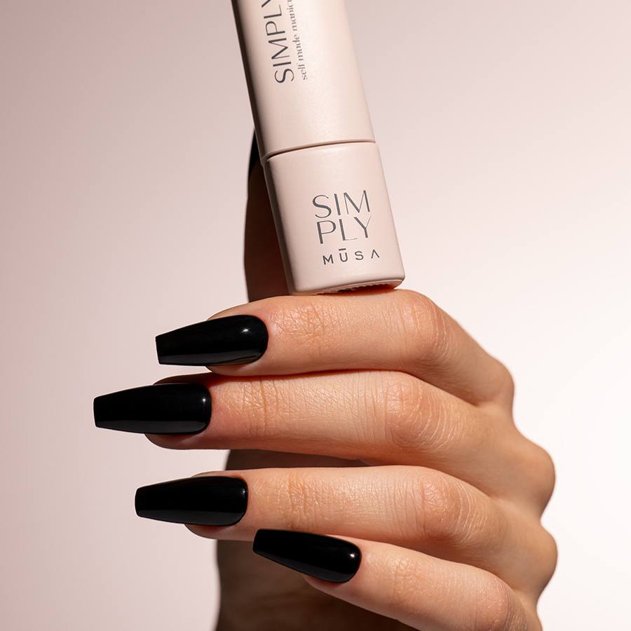 Esmalte gel semipermanente negro SP001 Simply Musa – 8 ml