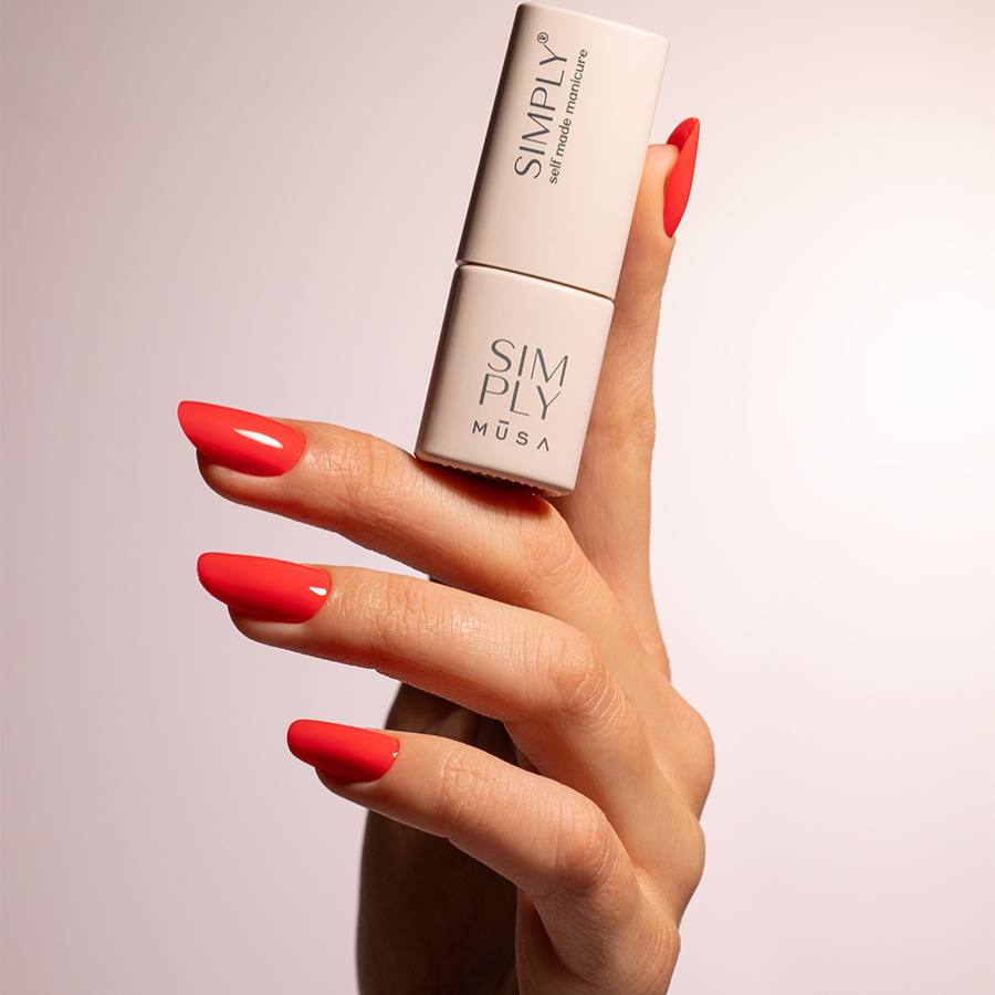 Gel semipermanente color frambuesa sin HEMA Simply Musa SP023 de 8 ml