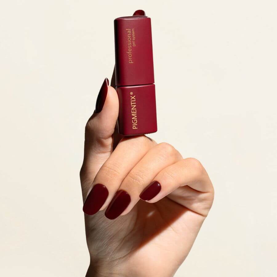 Gel Polish Pigmentix® Rouge Noir 002 – Esmalte semipermanente ultra pigmentado y duradero