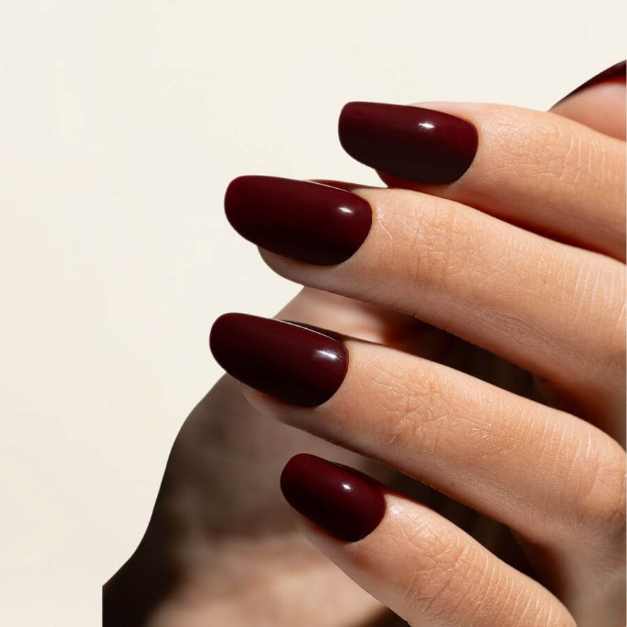 Gel Polish Pigmentix® Rouge Noir 002 – Esmalte semipermanente ultra pigmentado y duradero